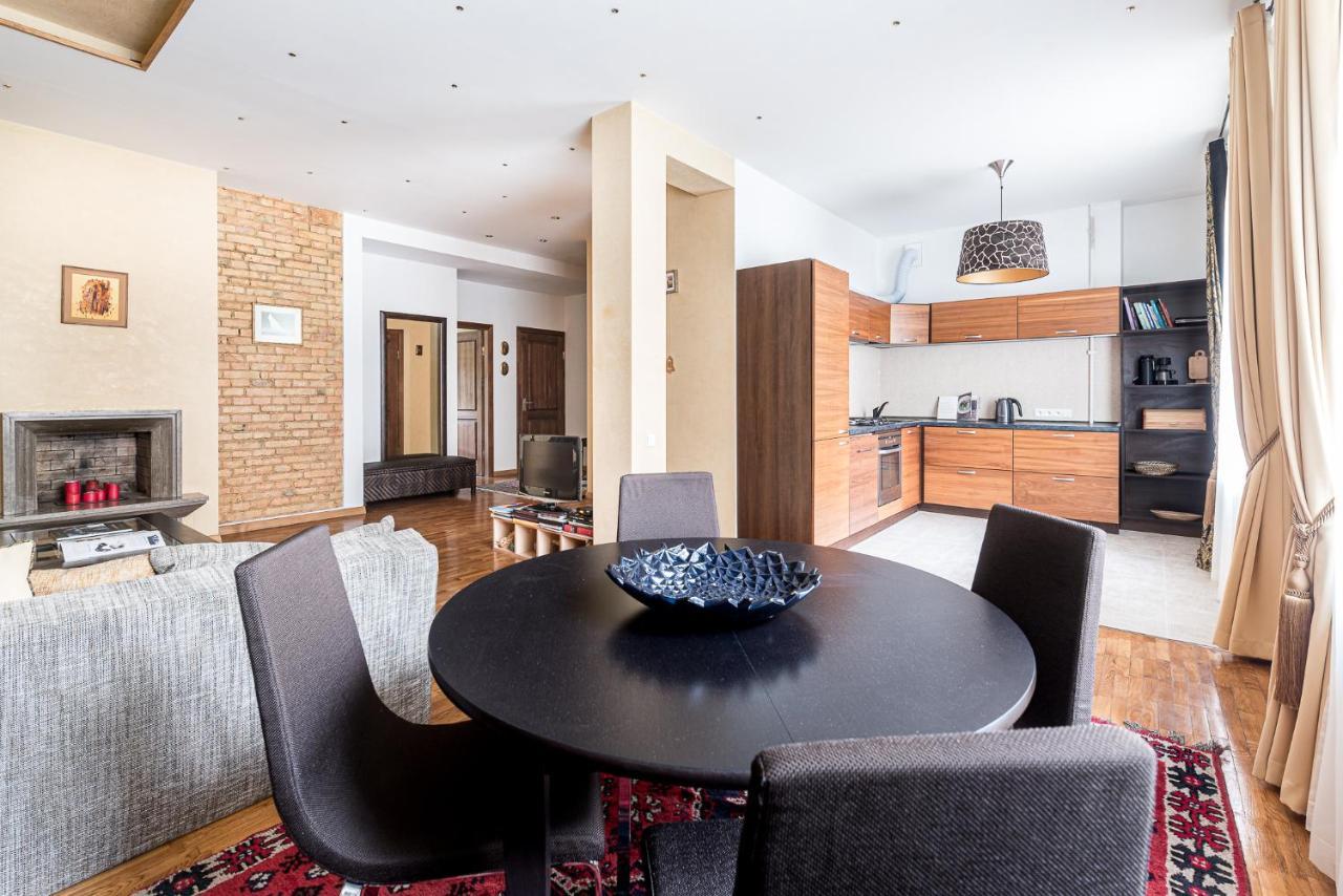 Angel House Vilnius, 8 Apartment Exterior photo
